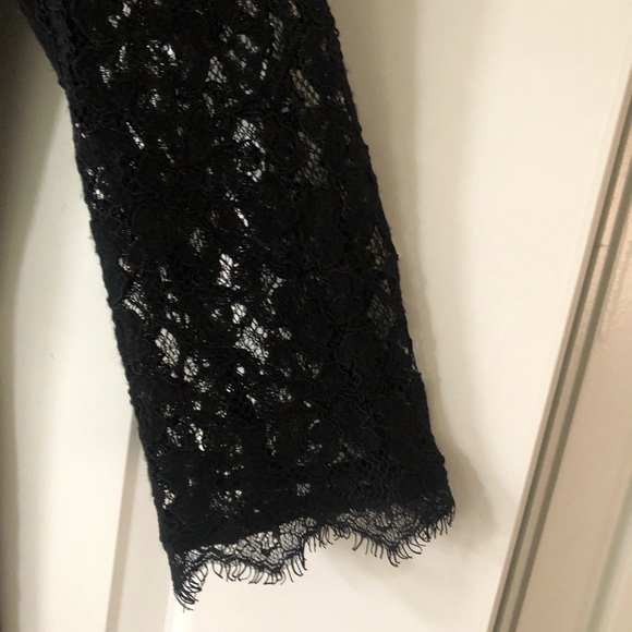 DEAL!?Black lace Babaton, dress, fully lined, V neck in back, 10, fits like 8 - Picture 6 of 6